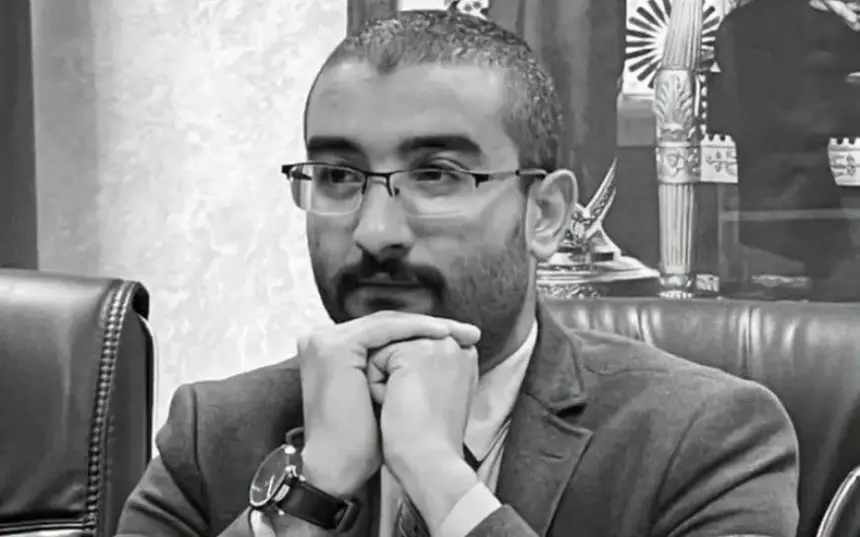 أخبار وطنيةوفاة القاضي الشاب عزيز بنزيان إثر سكتة قلبية مفاجئةخيّم الحزن على الجسم القضائي، مساء أمس الثلاثاء، عقب الفاجعة الأليمة المتمثلة في الوفاة المفاجئة للقاضي عزيز بنزيان، الذي كان يمارس مهامه بالمحكمة الابتدائية لمدينة